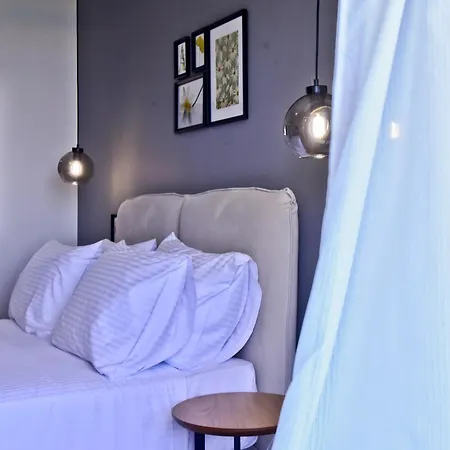 Akron * Άγιος Νικήτας