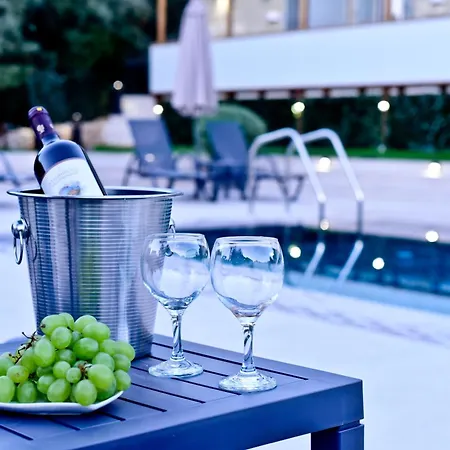 Ξενοδοχείο Akron