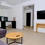 Akron * Áyios Nikítas